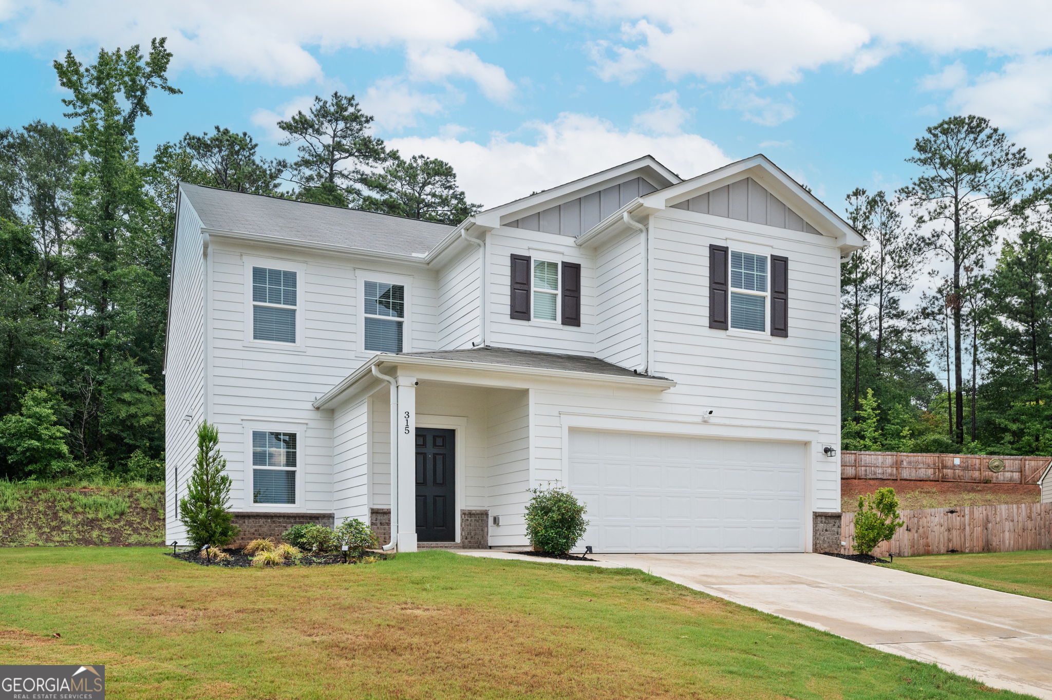 315 Grand Traverse WAY