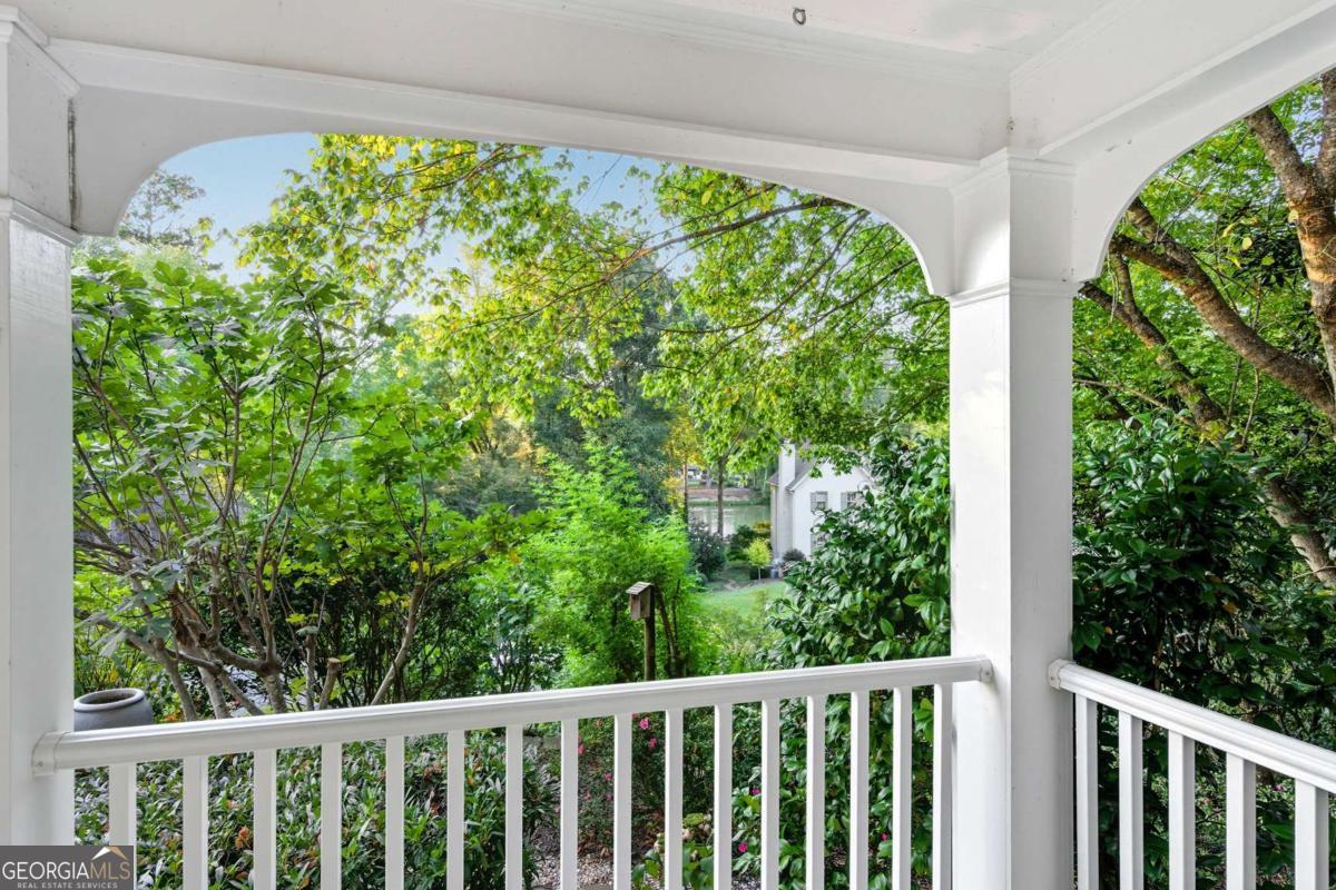 405 Ferry LNDG