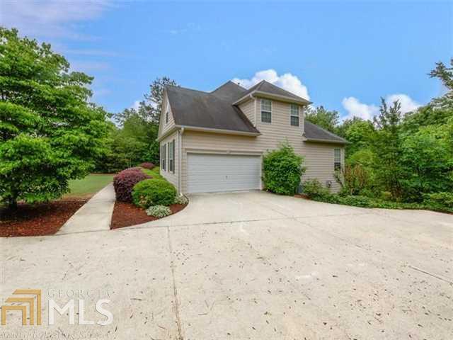 Preserve At Long Swamp Creek - Residential
