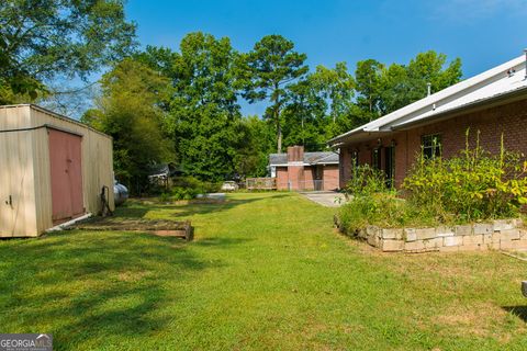 A home in Riverdale