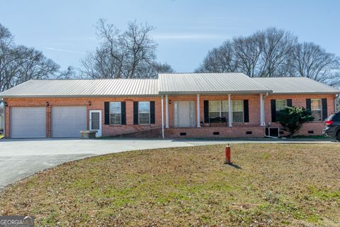 A home in Riverdale