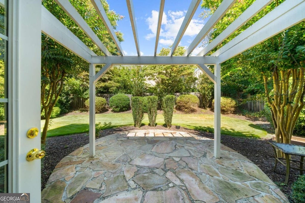 Photo of 1010 Bradford Drive, Roswell, GA 30076 (MLS # 10850683)