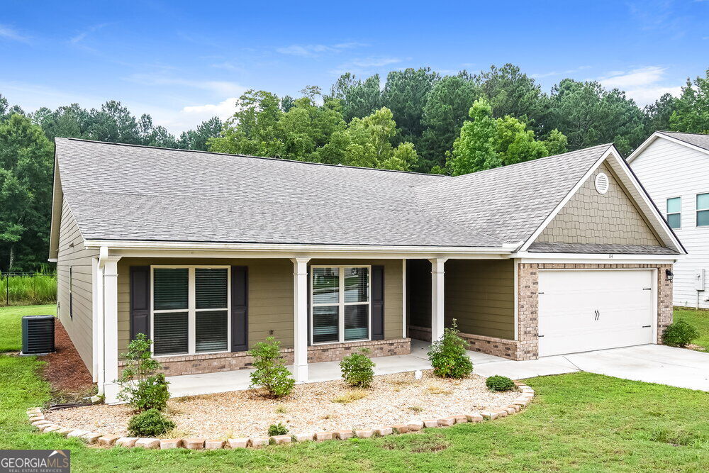 Photo of 84 Heartland Circle, Winder, GA 30680 (MLS # 10853331)