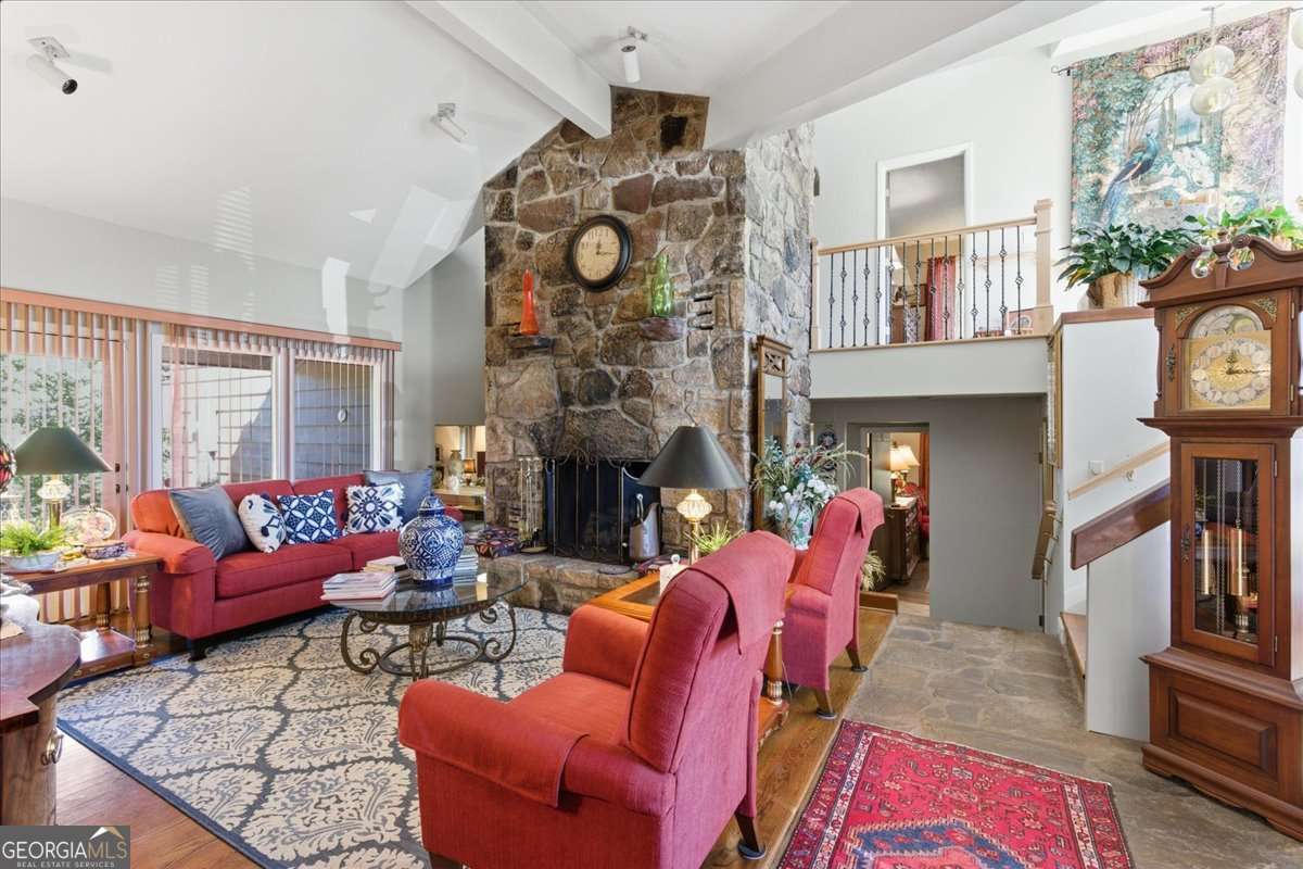 1509 High Point RD
