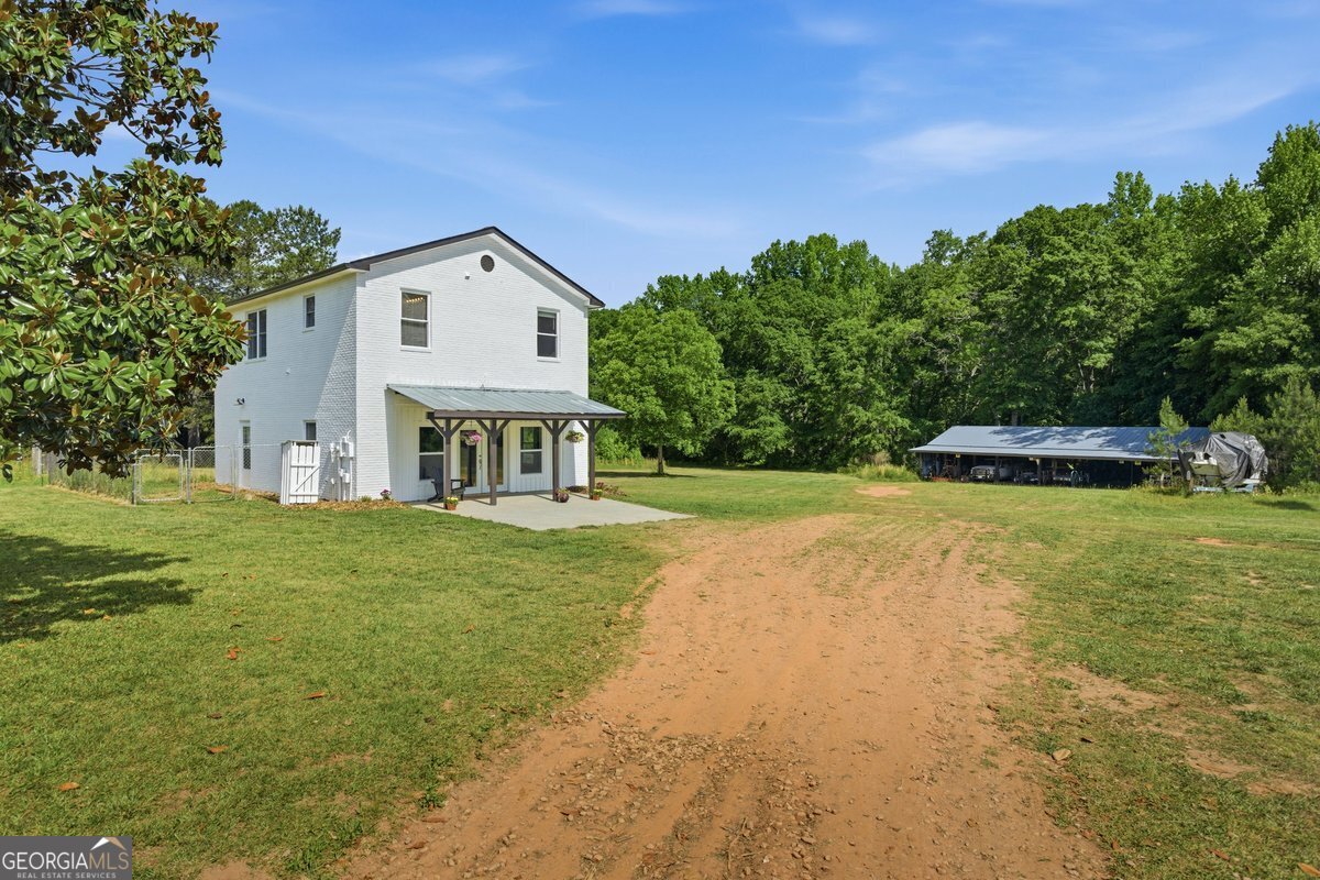 1465 Thurston Snow RD