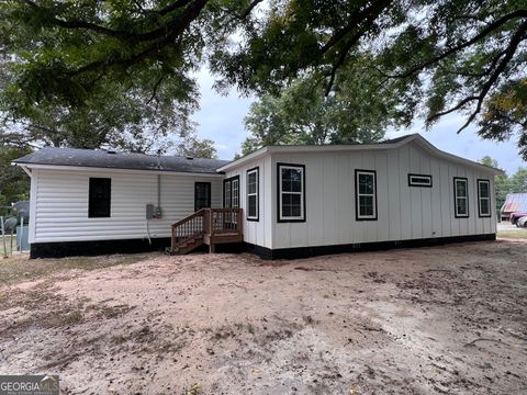 A home in Dearing