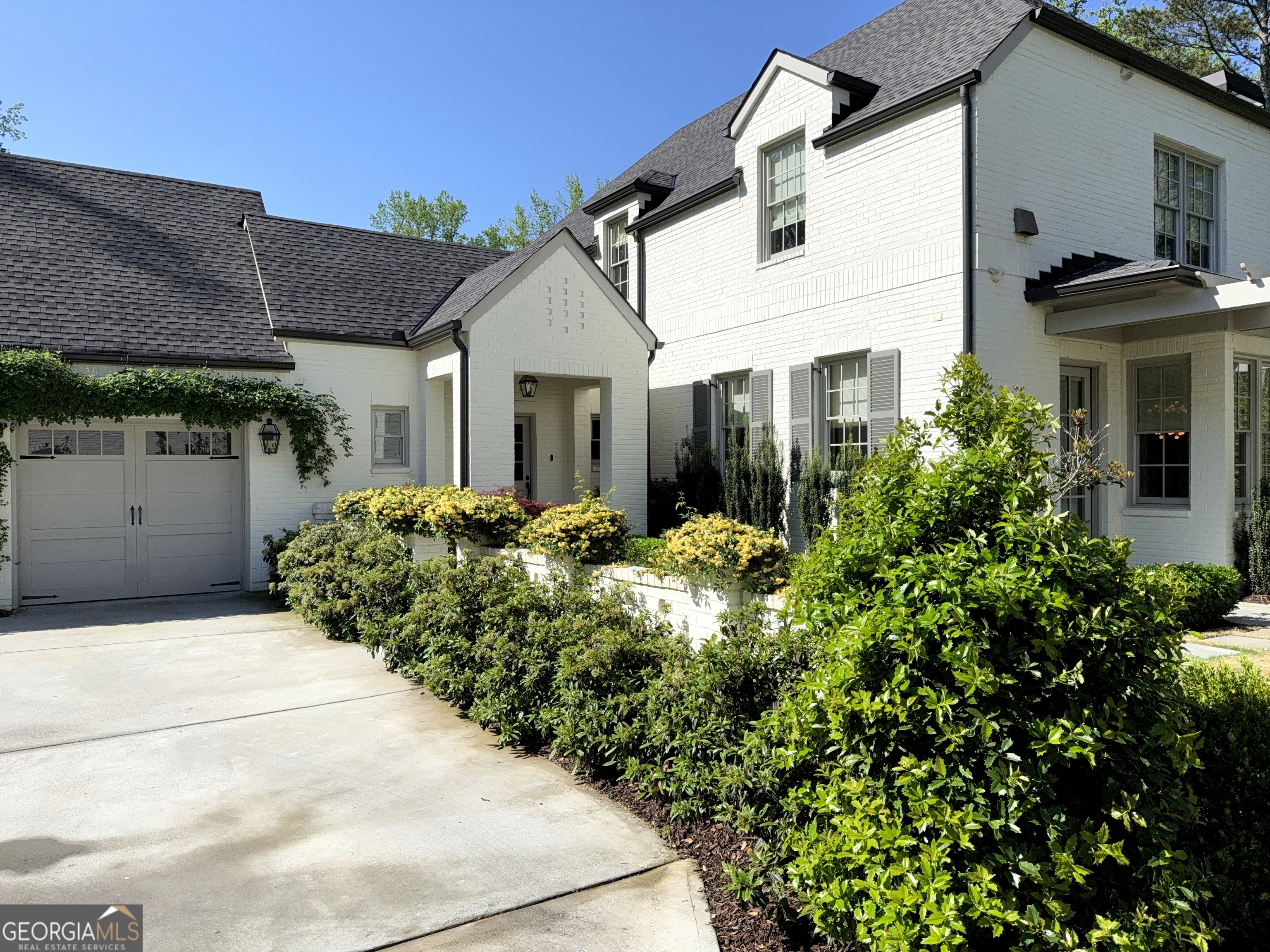 1099997033 Homes for Sale
