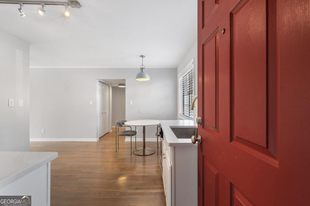 410 Candler Park DR NE C1