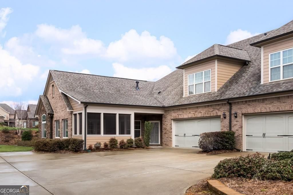 Photo of 320 Brookhaven Walk, Johns Creek, GA 30097 (MLS # 10625137)