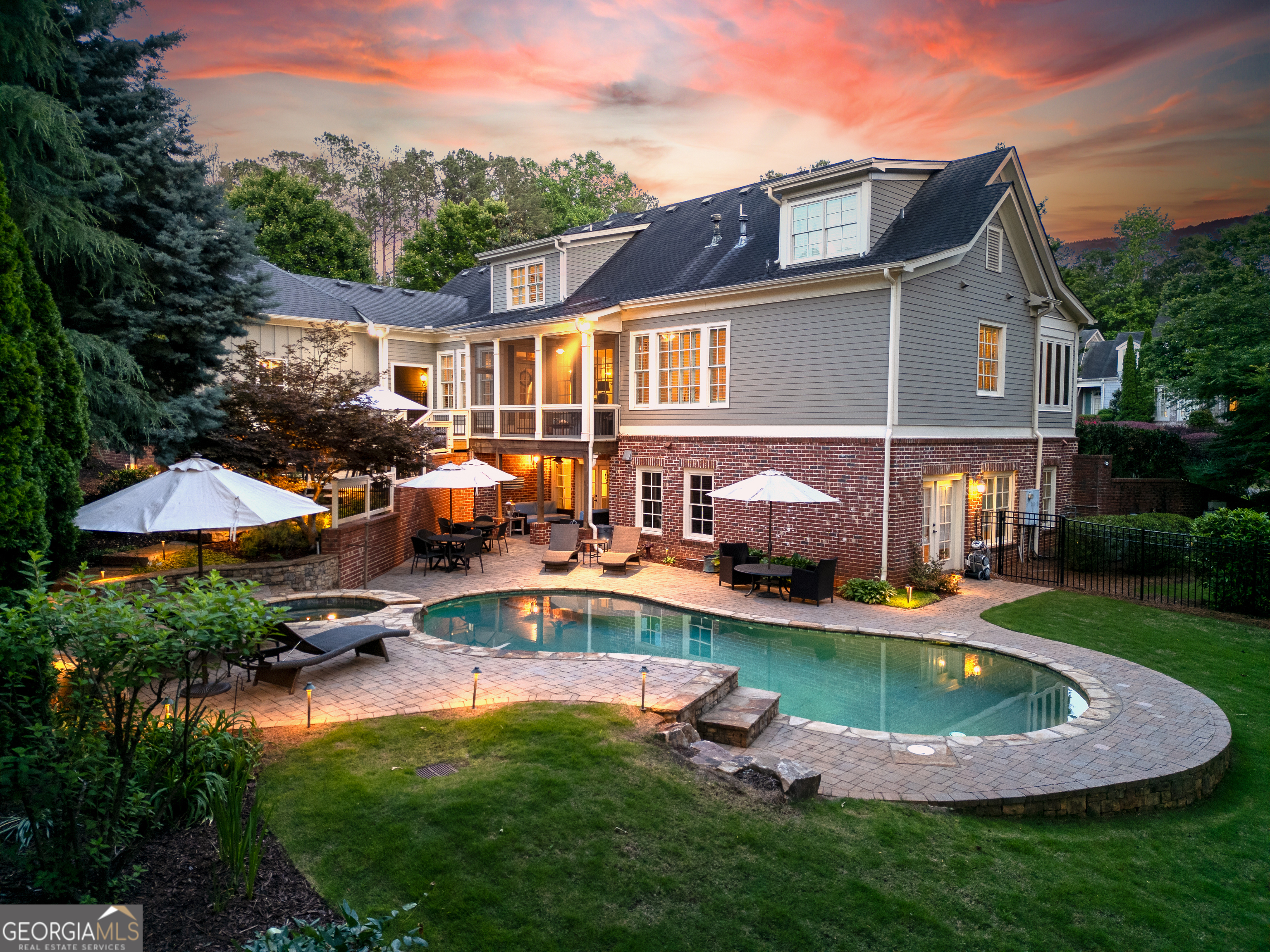 11660 Crabapple RD