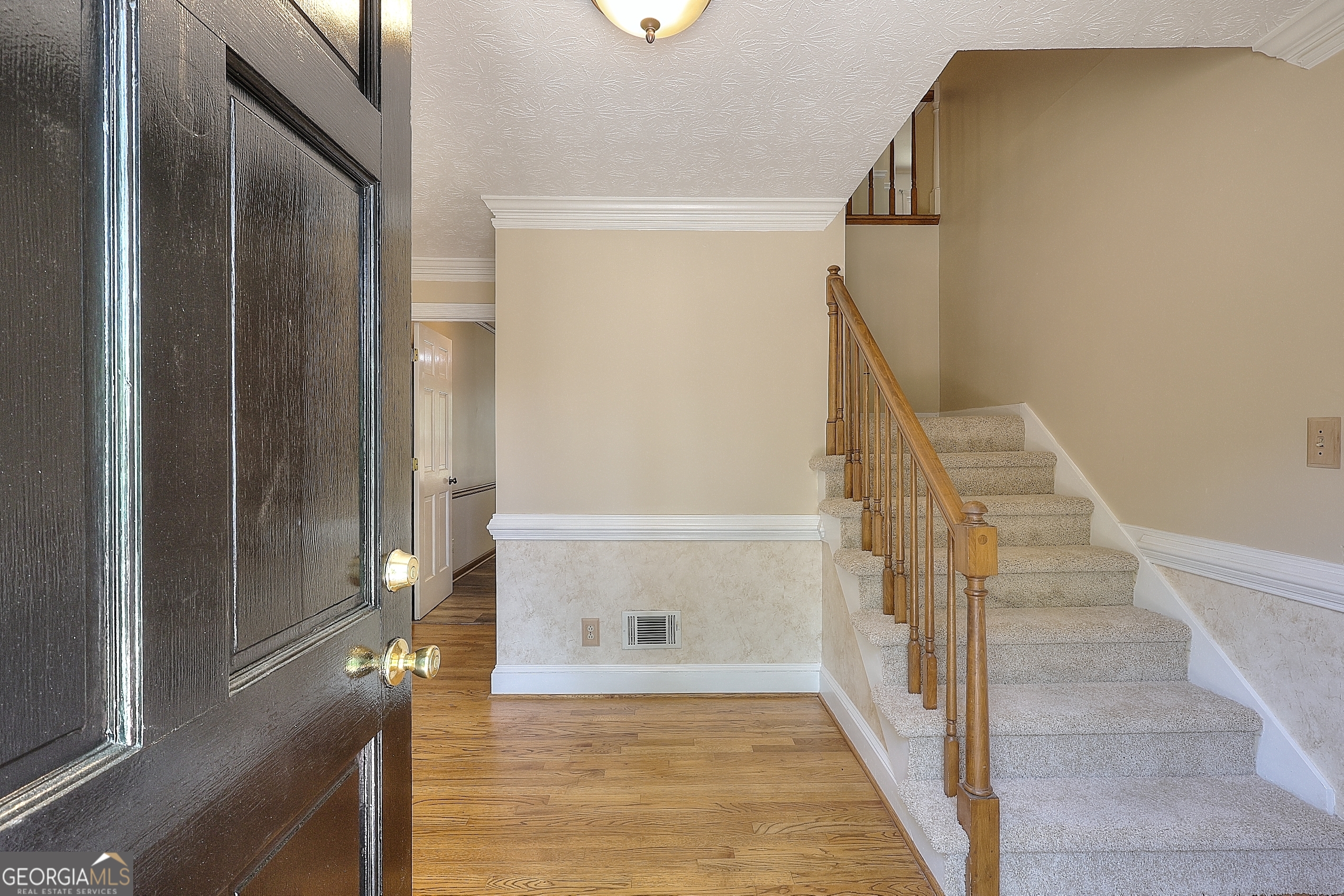 1151 Mary Lee LN