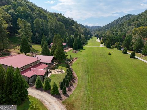 141 Flying Ranch DR Clayton GA 30525