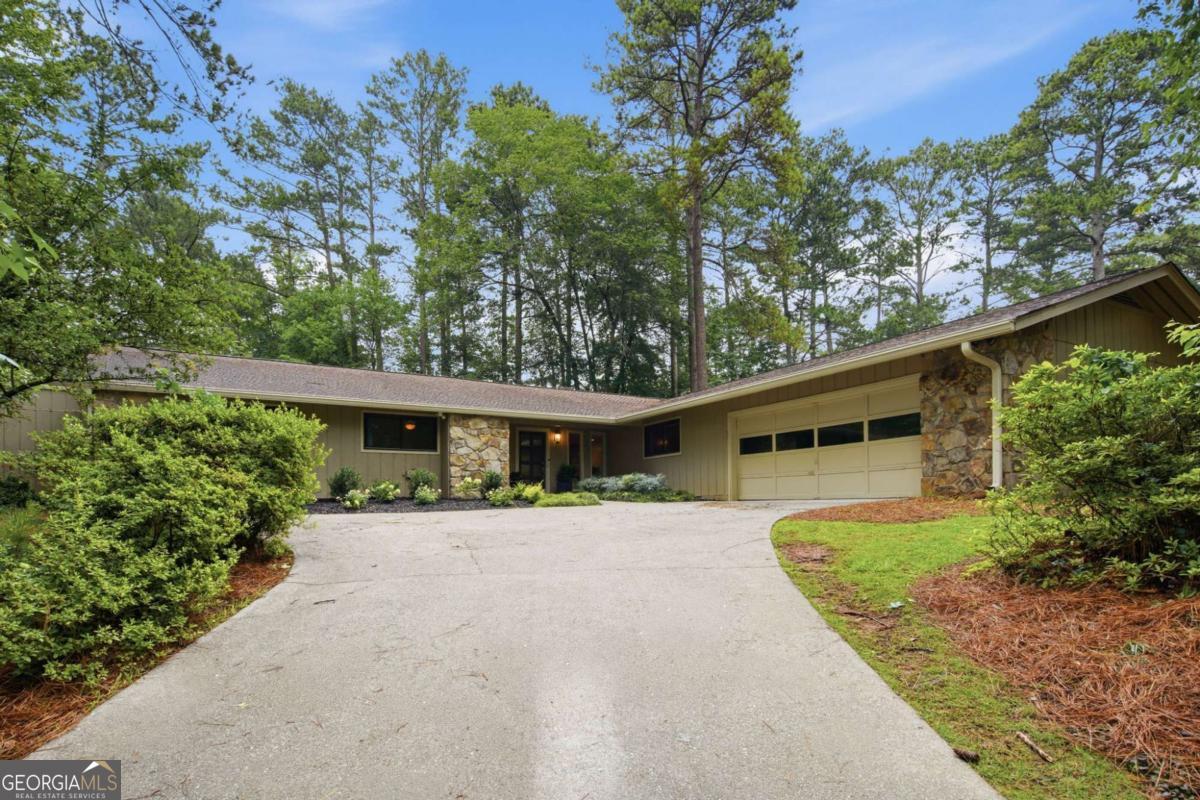 250 Rhine DR