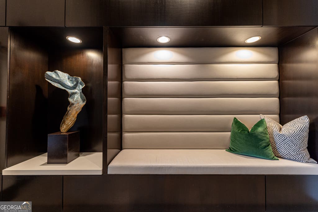 Photo of 855 Peachtree Street NE #1512, Atlanta, GA 30308 (MLS # 10814813)