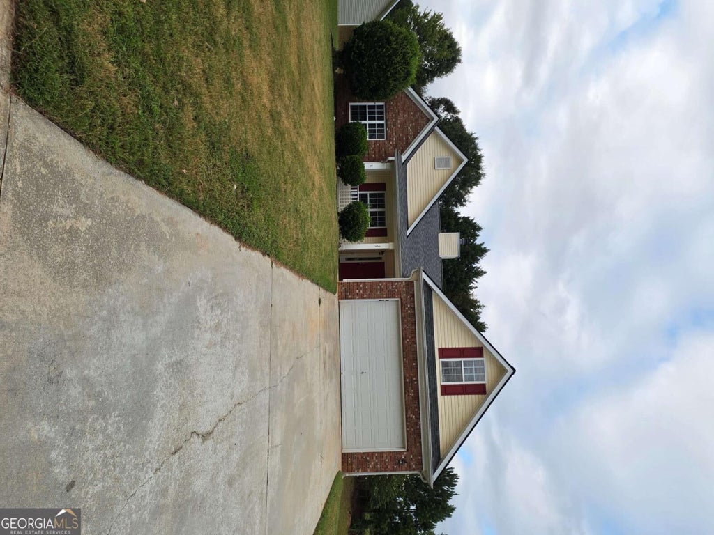 Photo of 35 Montgomery Court, Covington, GA 30016 (MLS # 10851940)