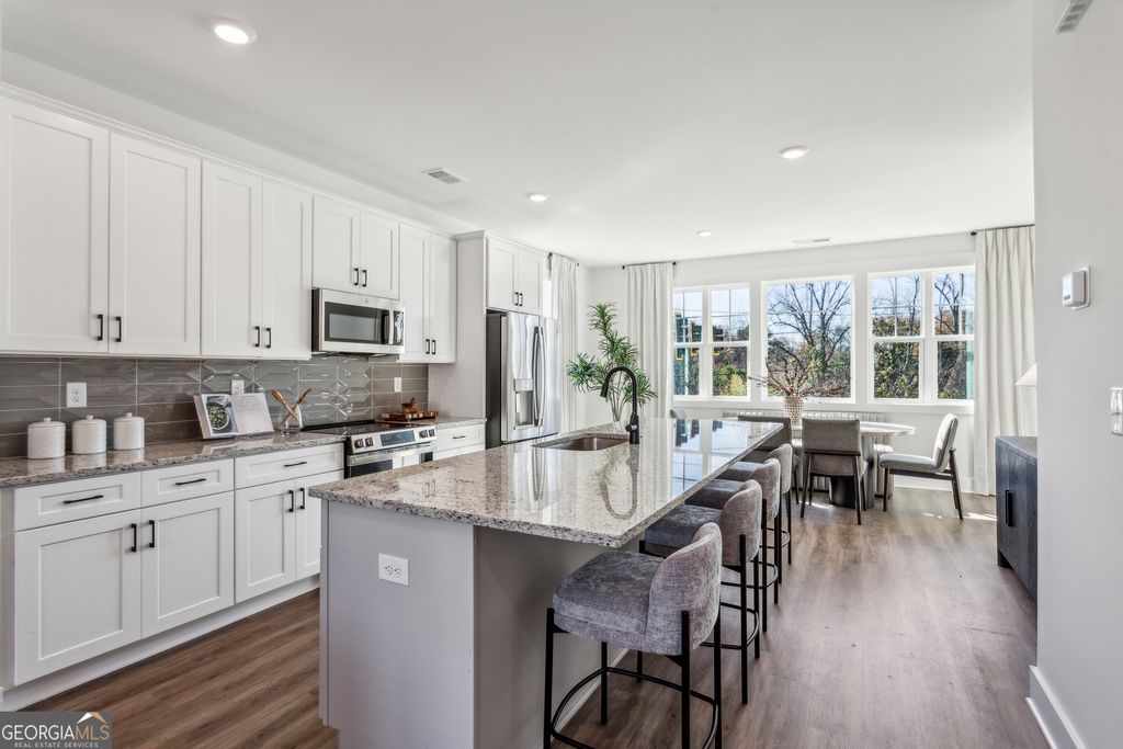 Photo of 106 Mission Way SE, Atlanta, GA 30315 (MLS # 10716820)