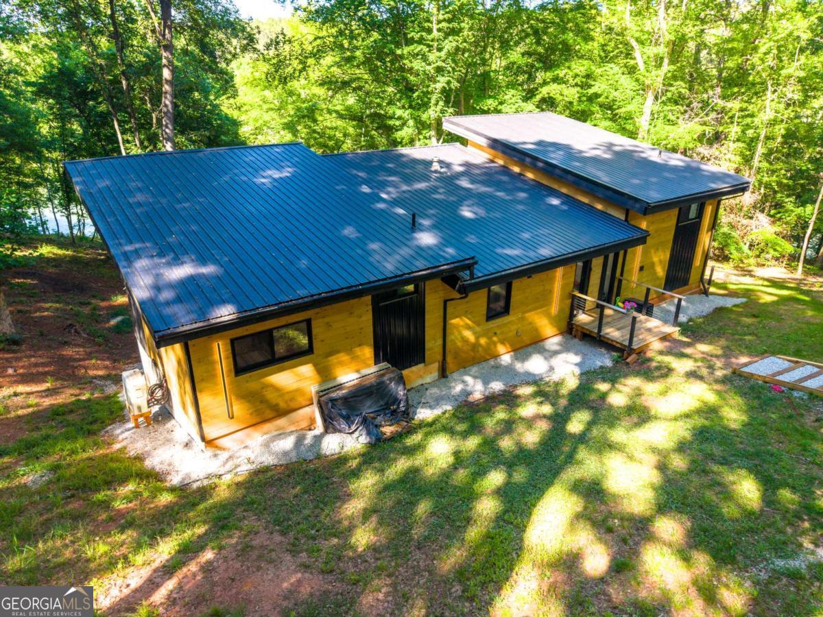 642 Susan Davis RD