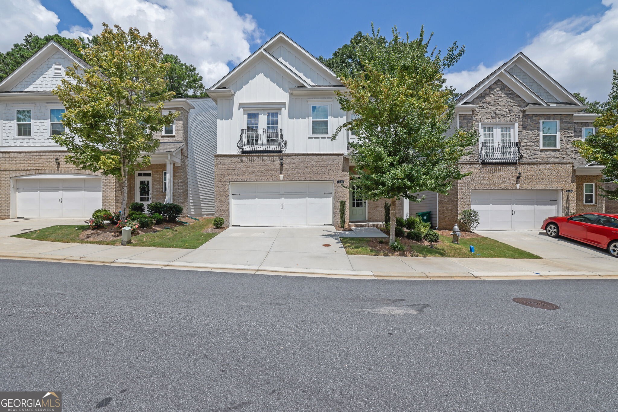 1225 Hampton Park RD