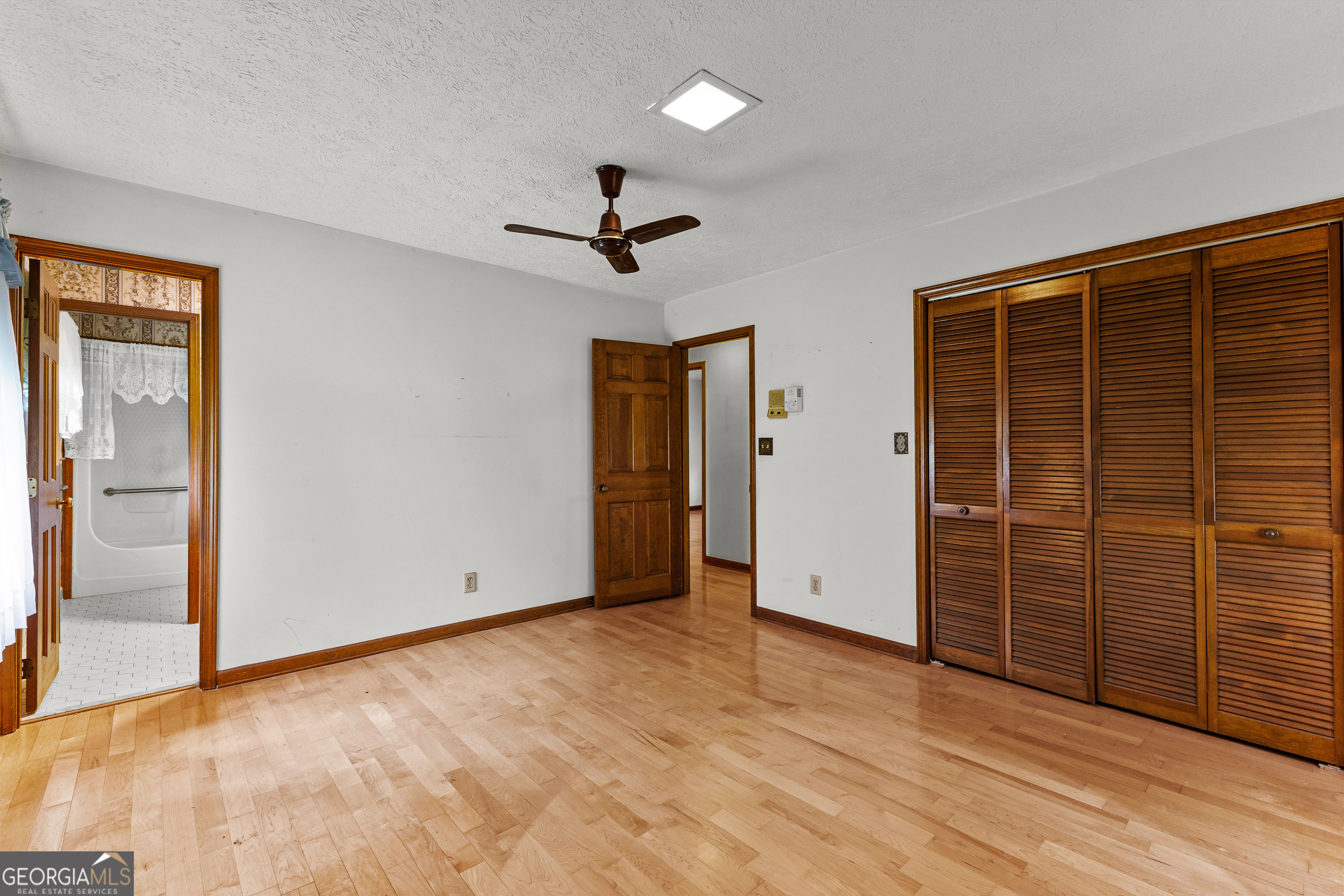 Fayetteville, Georgia 30215, United States, 3 Bedrooms Bedrooms, ,2 BathroomsBathrooms,Residential,Pending,159047