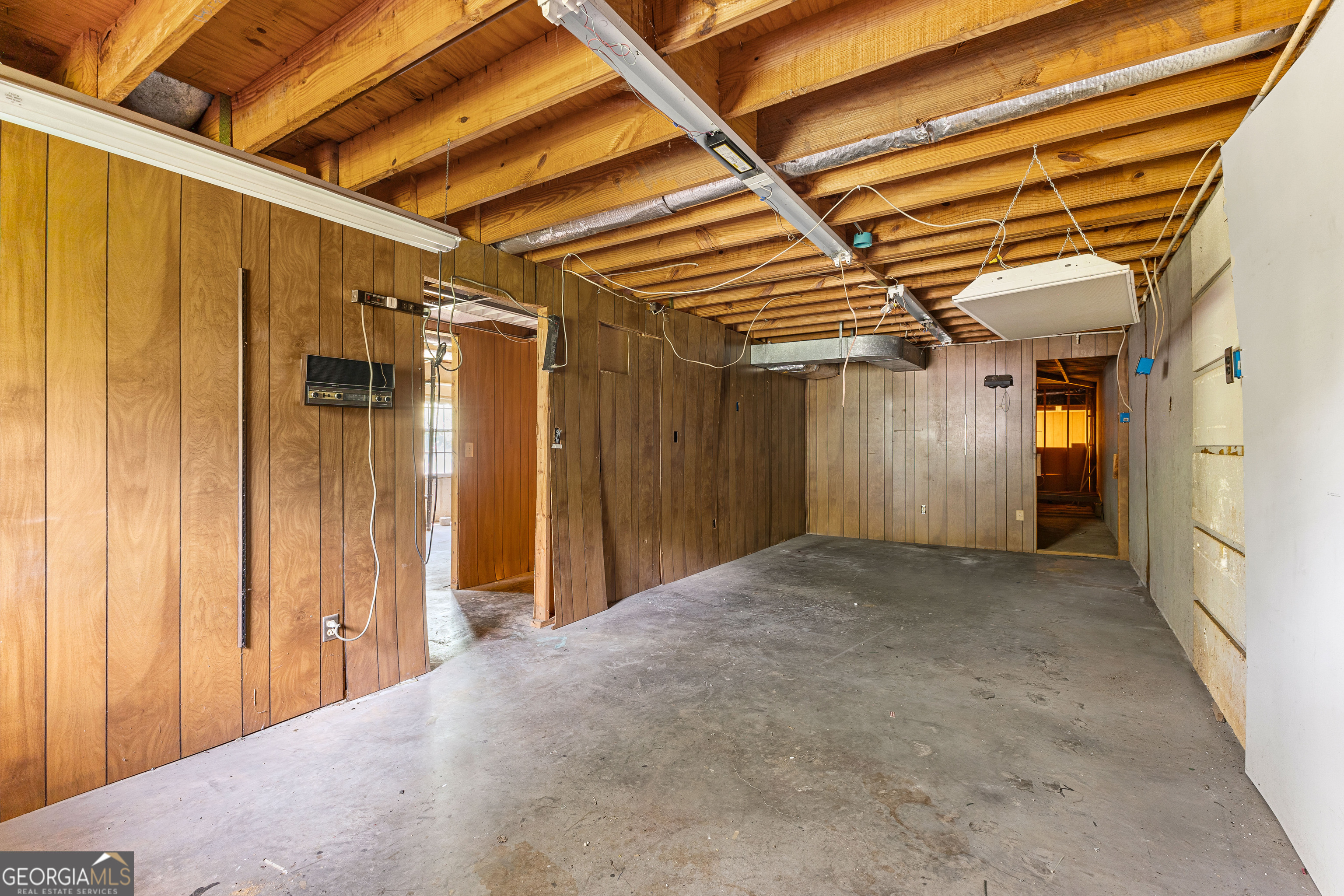 Fayetteville, Georgia 30215, United States, 3 Bedrooms Bedrooms, ,2 BathroomsBathrooms,Residential,Pending,159047