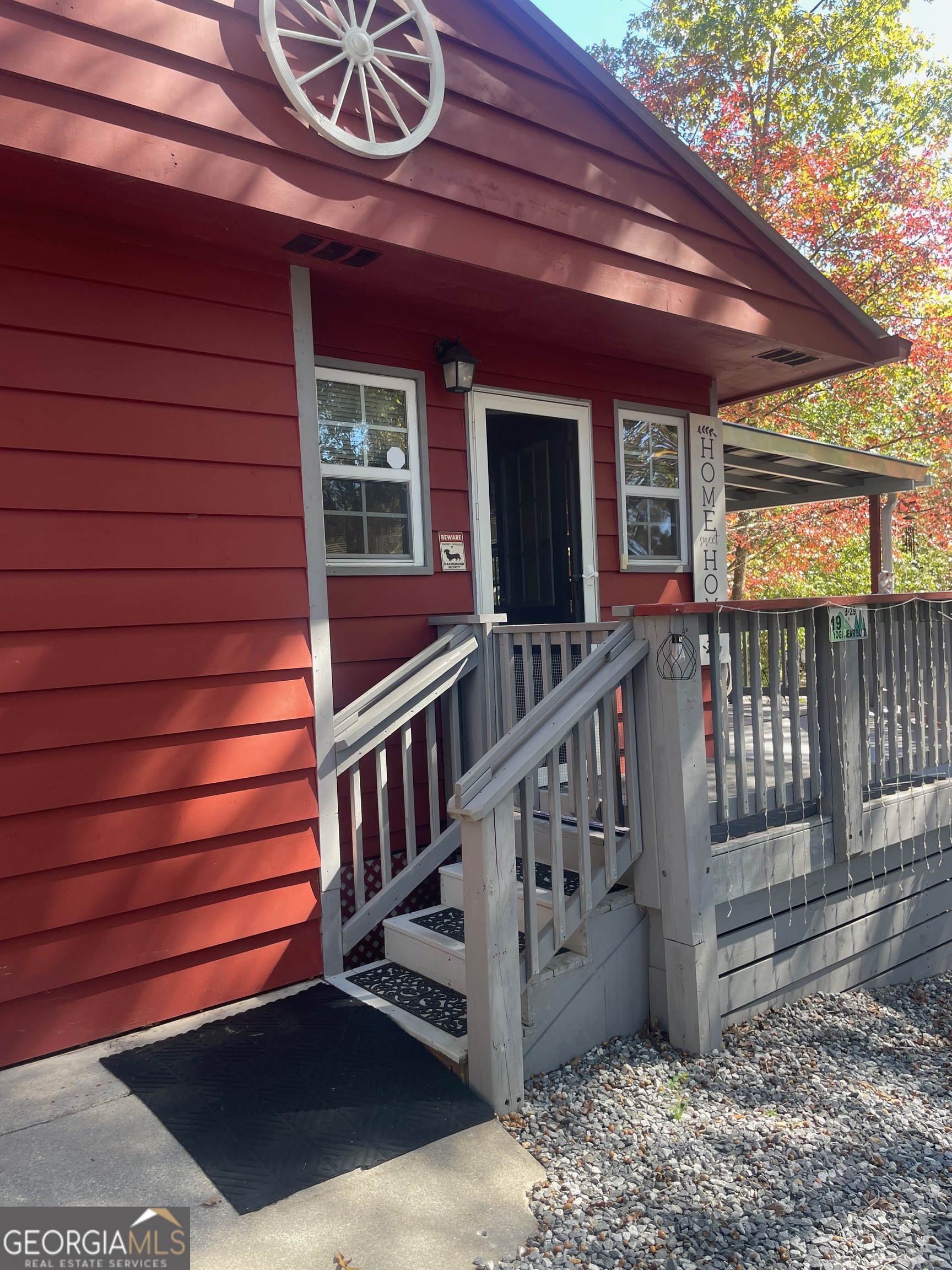 19 Yogi Bear BLVD B29