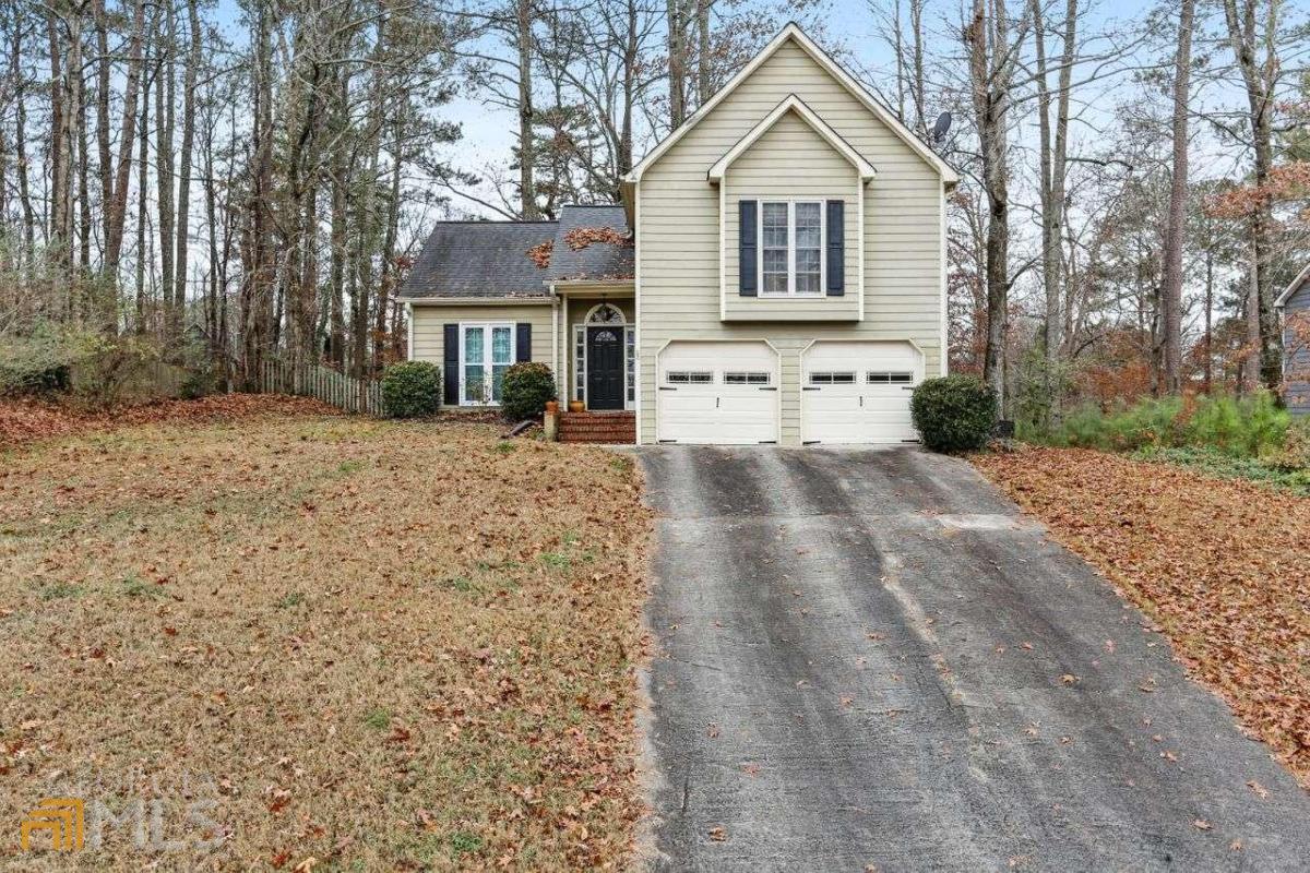 Charming home in great location! Welcome to this adorable 3 bedroom/2.5 bath home in swim community. Close to shopping and schools. New ss appliances including gas range, dishwasher, microwave oven and newer refrigerator. Quartz counters & decorative tile backsplash. Tile kitchen floor & eat in area, overlooking family room. New windows on front and back of home. Spacious formal dining room. Family room has masonry fireplace that burns wood. Outbuilding with large fenced yard, & patio area. Attic pulldown with plenty of storage. A must see!