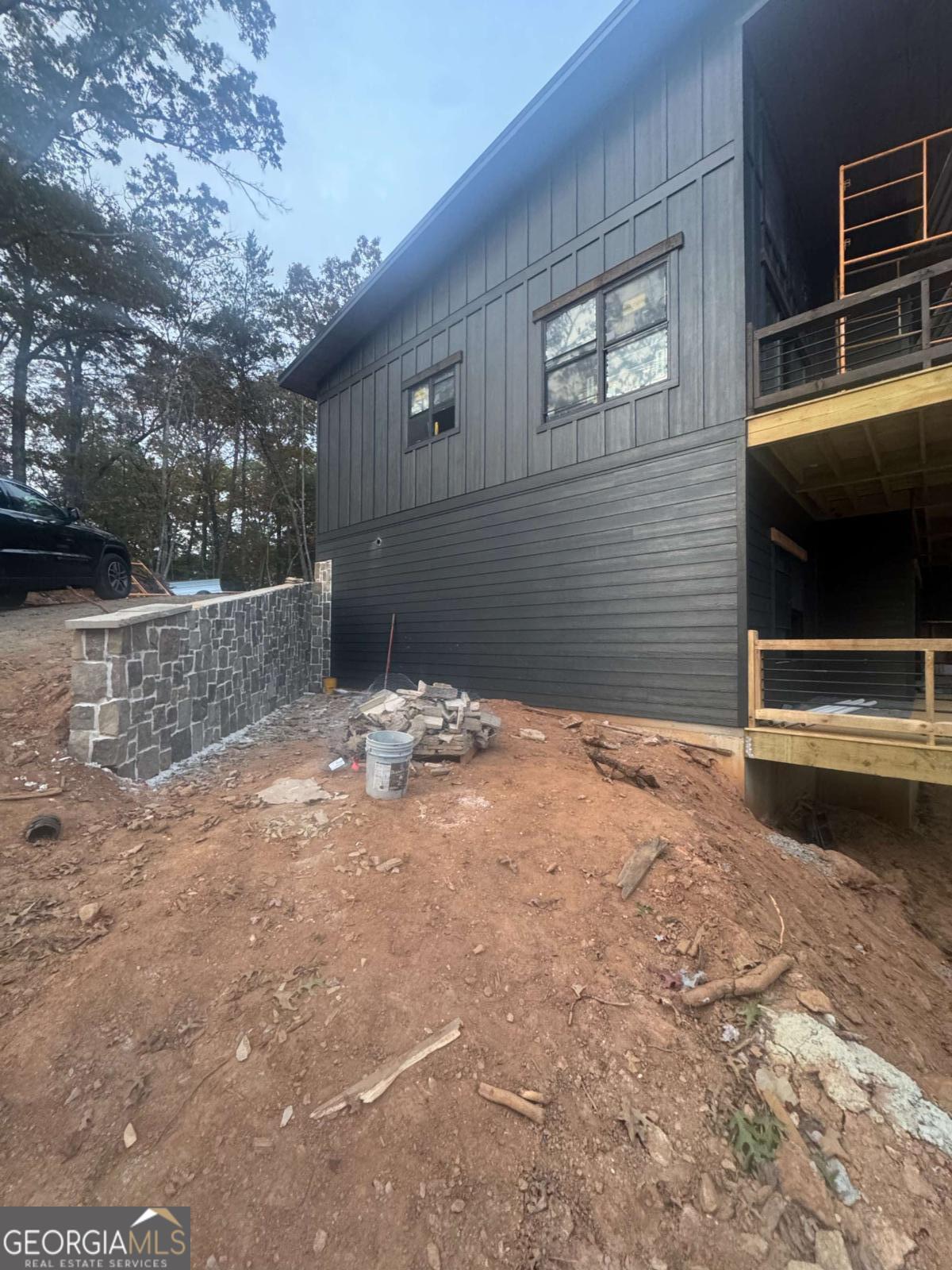 195 Wolf Creek Mountain RD