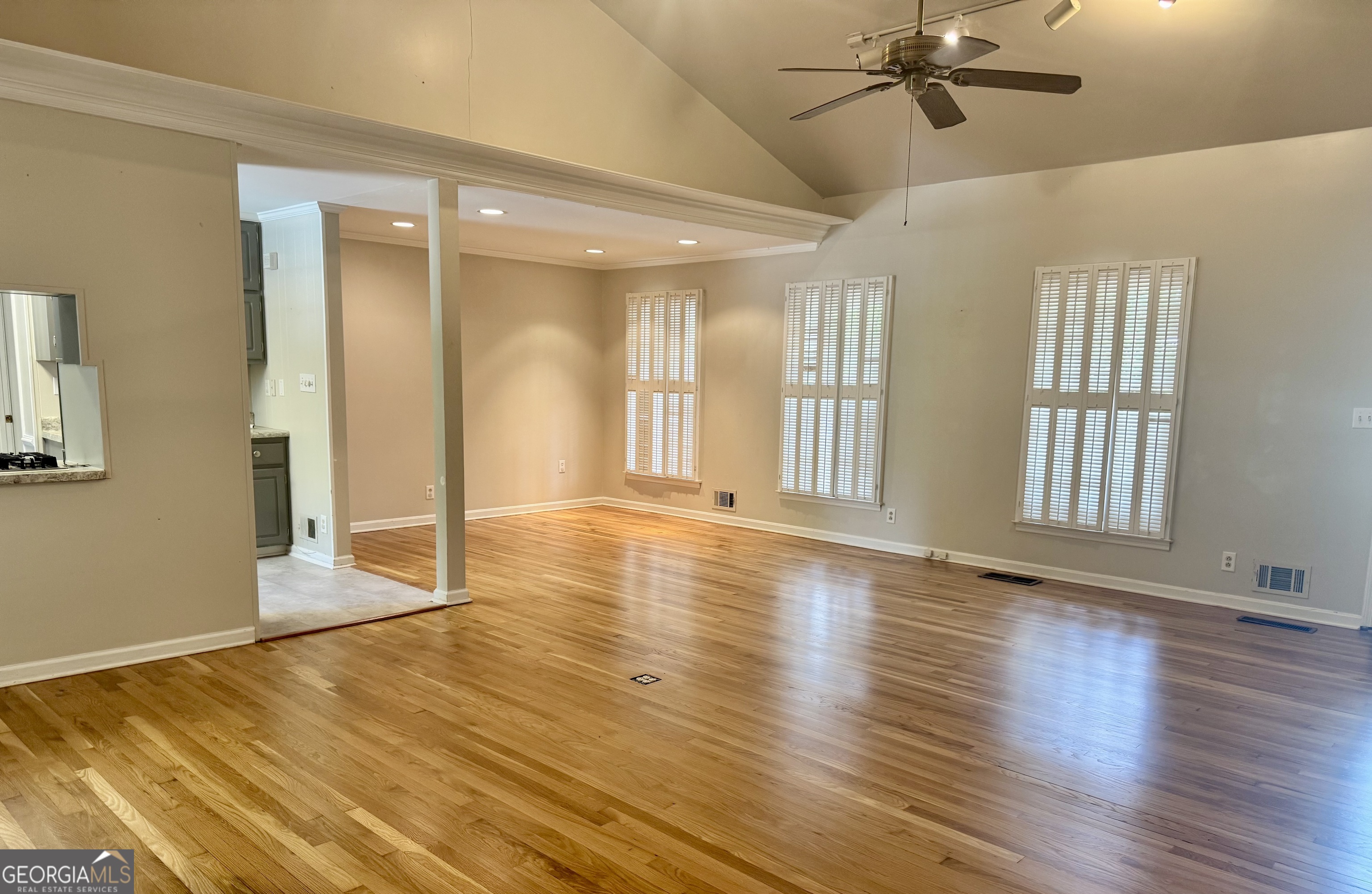 280 Burke CIR