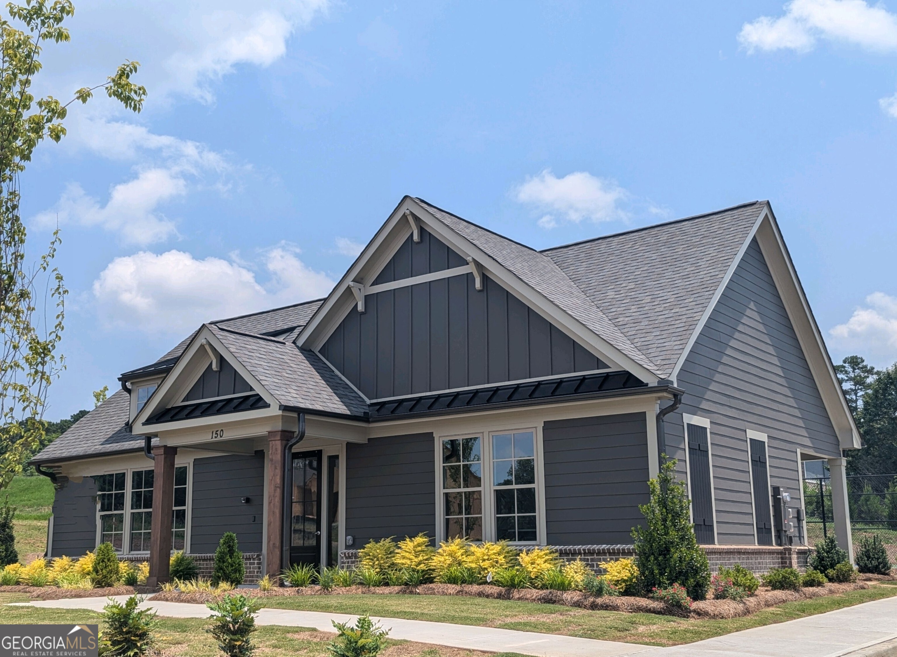 2255 Windsor Bluffs DR