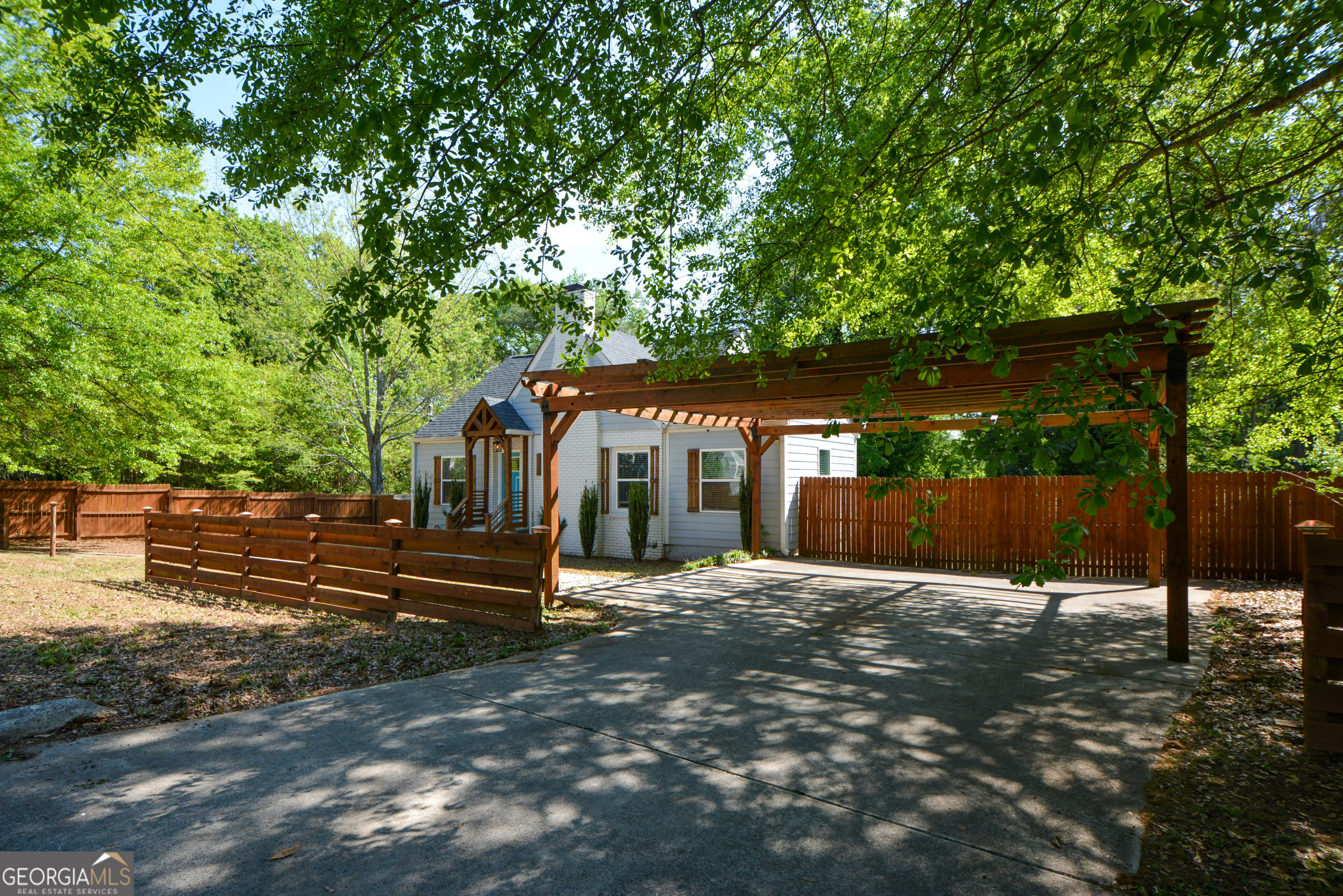 3164 Harris DR