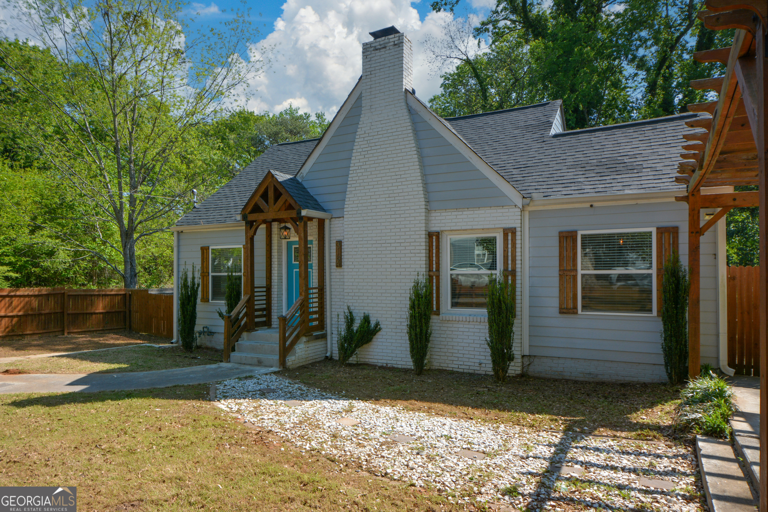 3164 Harris DR