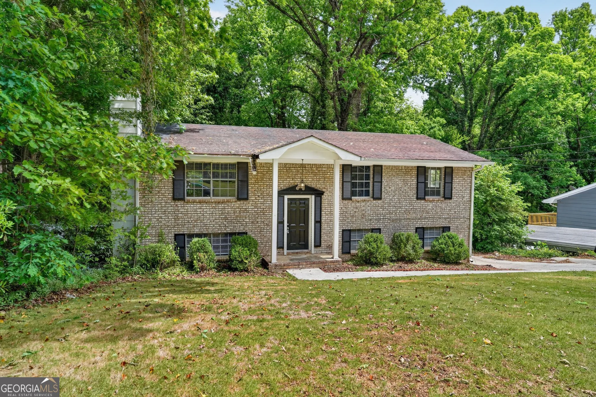 5770 Deerfield Trail