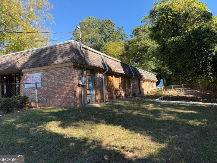 Photo 1 of 7 — 150 Lake Terrace CT, Macon, GA 31204