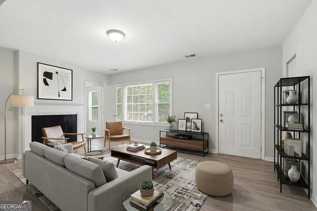 Photo of 2185 Glenwood Avenue SE, Atlanta, GA 30316 (MLS # 10836031)
