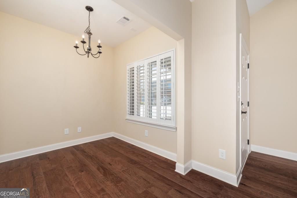 328 Brookhaven WALK