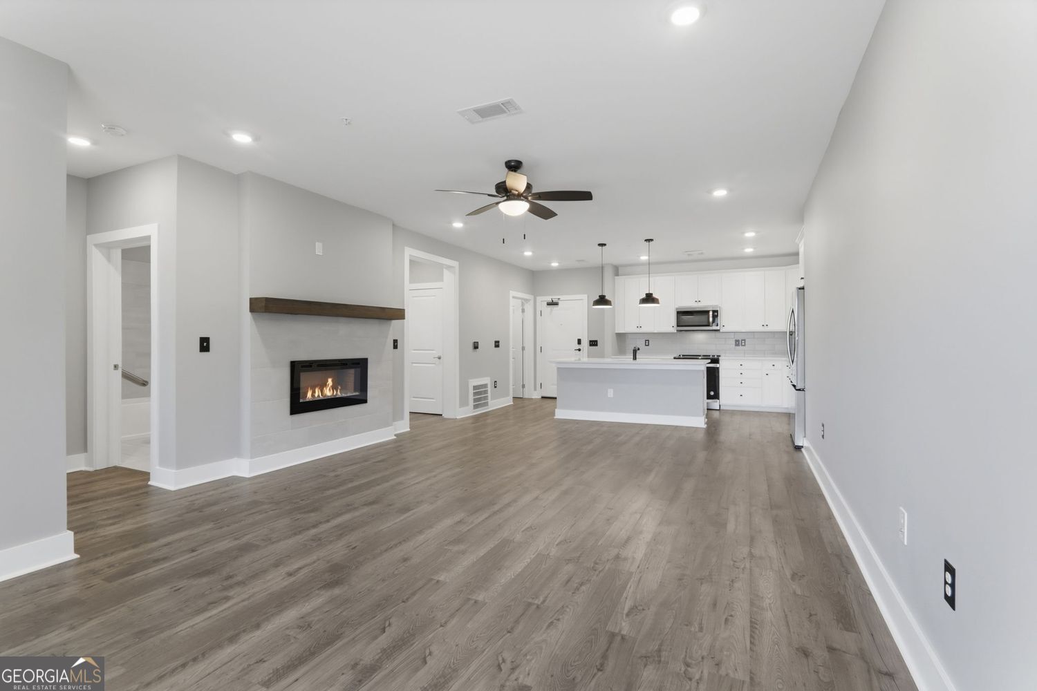 3321 Orwell WAY 3204