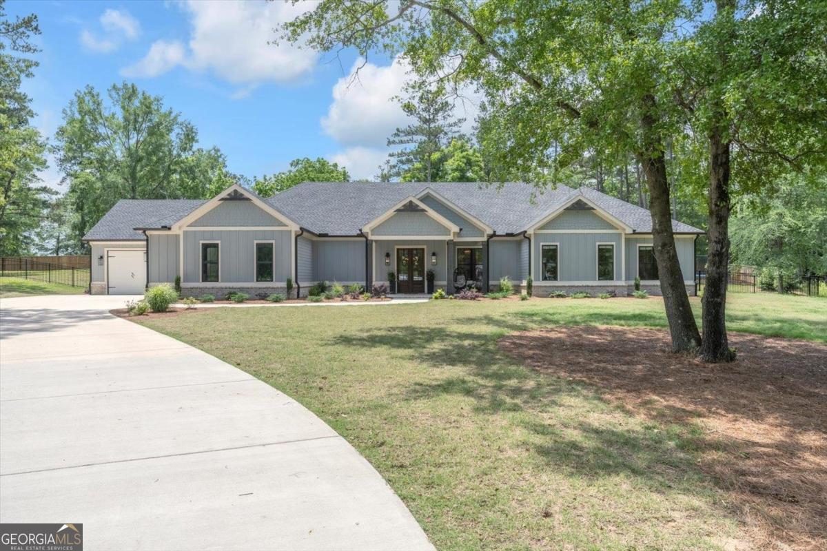112 Stormy DR