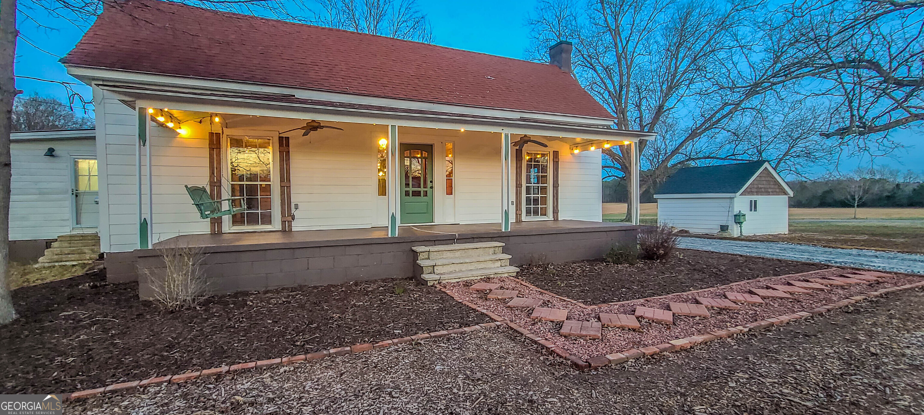 Senoia, Georgia 30276, United States, 3 Bedrooms Bedrooms, ,2 BathroomsBathrooms,Residential,Active,76908