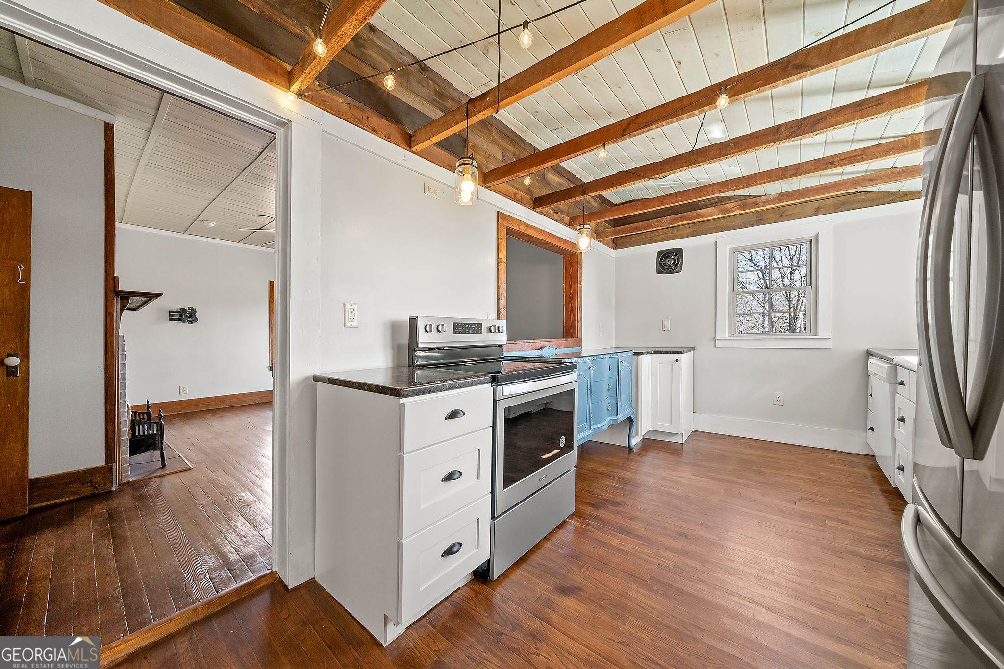 Senoia, Georgia 30276, United States, 3 Bedrooms Bedrooms, ,2 BathroomsBathrooms,Residential,Active,76908