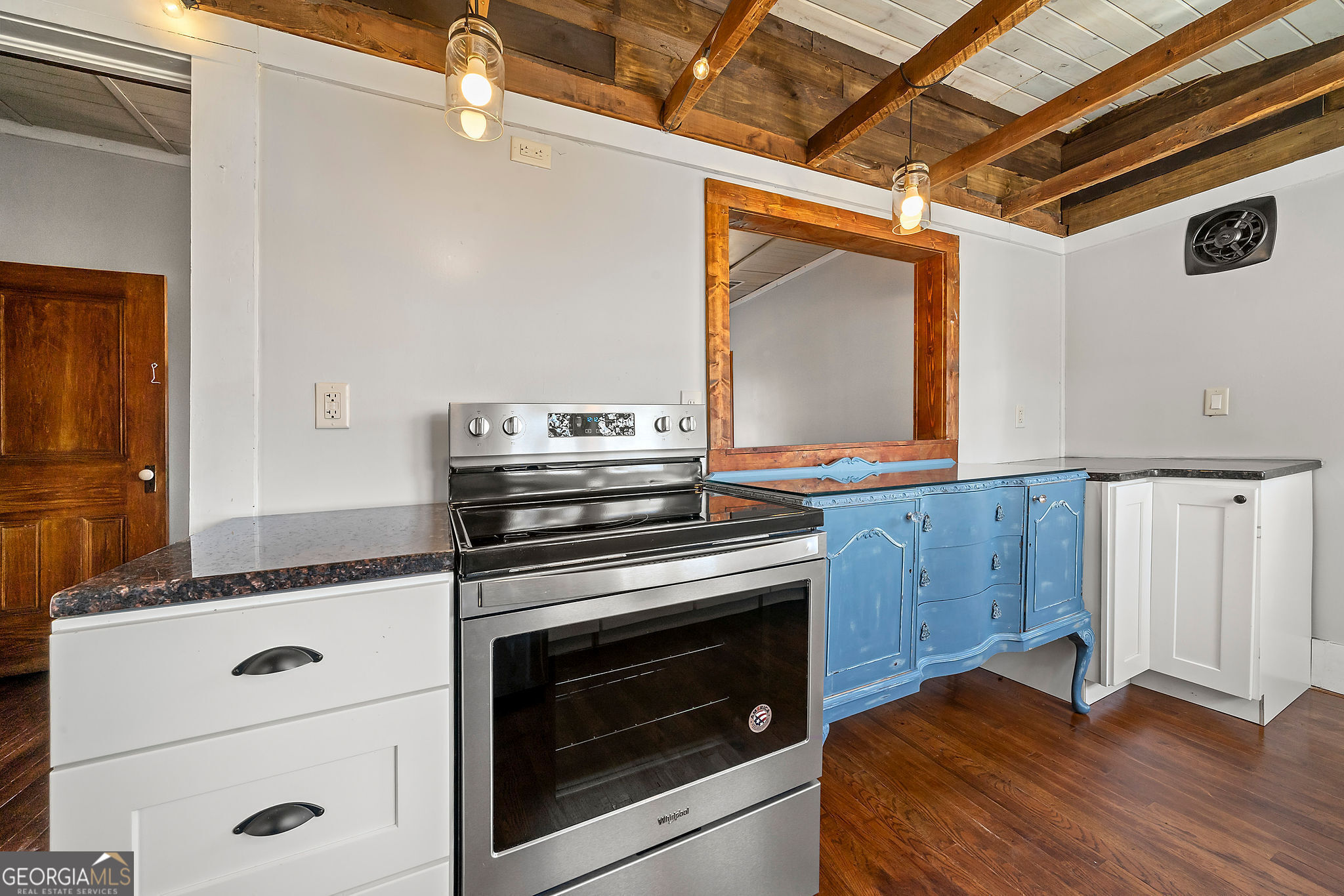 Senoia, Georgia 30276, United States, 3 Bedrooms Bedrooms, ,2 BathroomsBathrooms,Residential,Active,76908