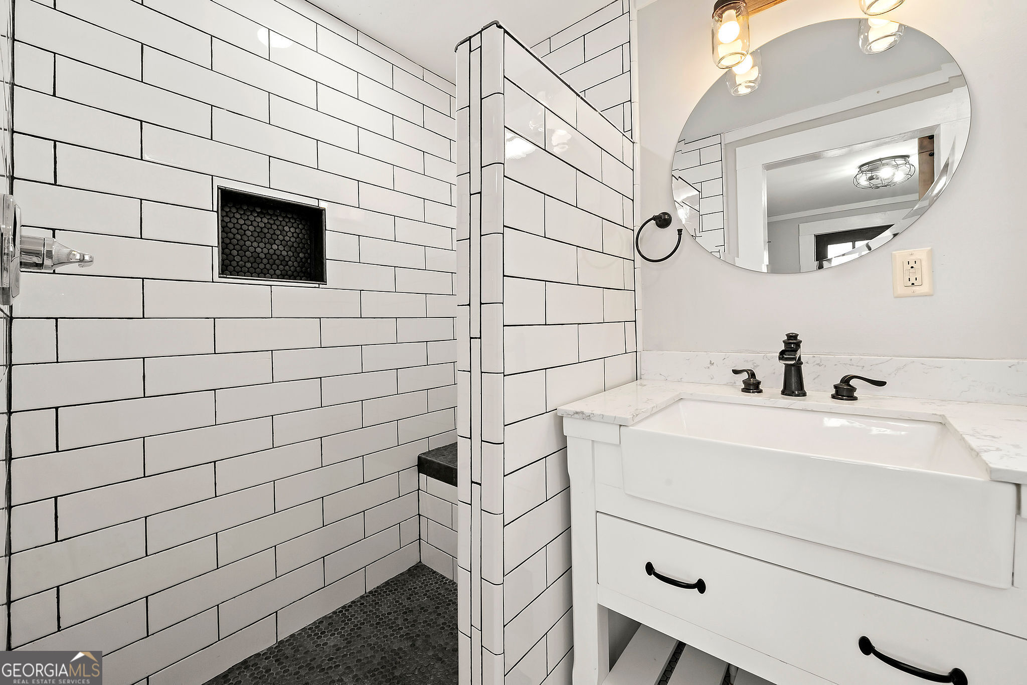 Senoia, Georgia 30276, United States, 3 Bedrooms Bedrooms, ,2 BathroomsBathrooms,Residential,Active,76908