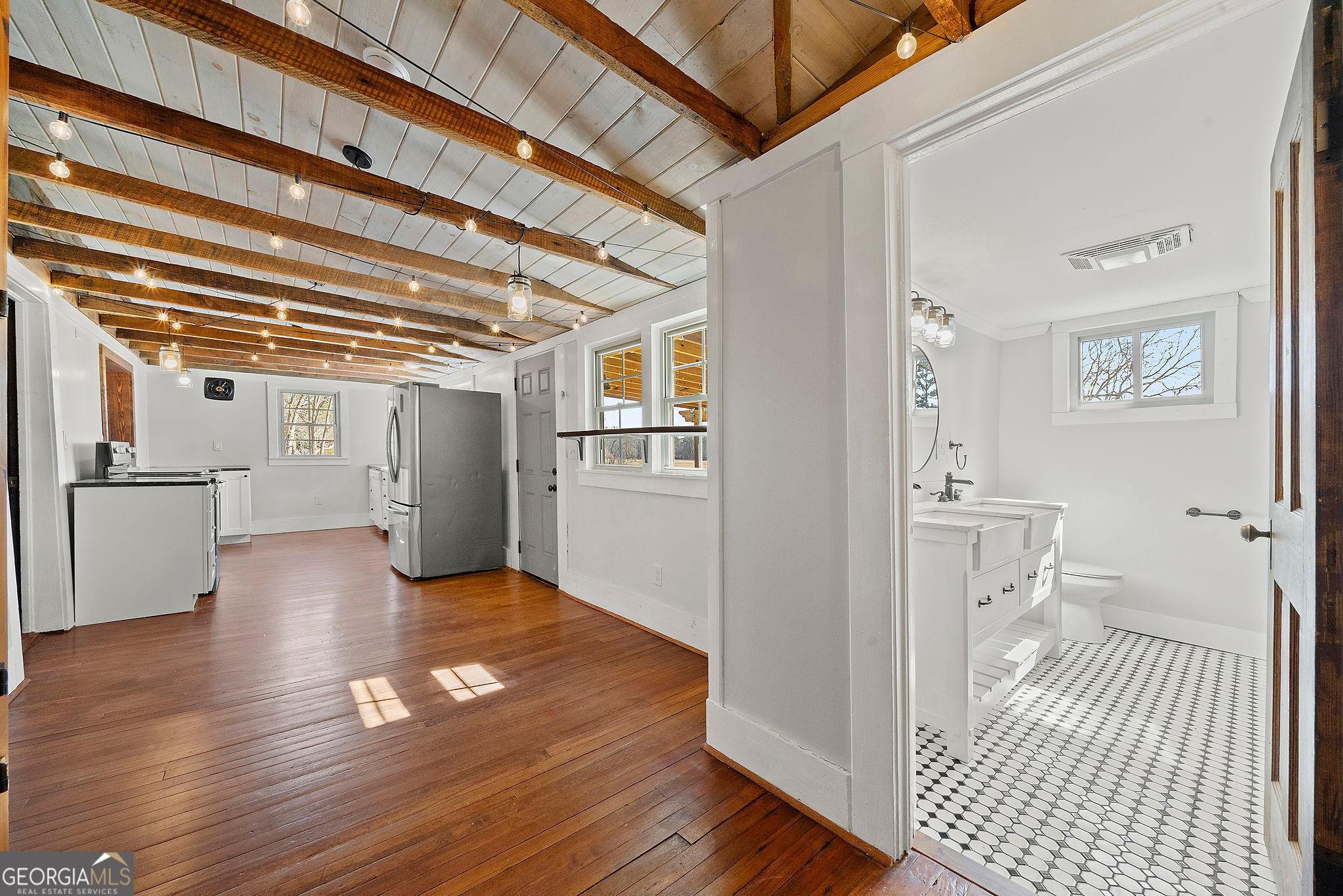 Senoia, Georgia 30276, United States, 3 Bedrooms Bedrooms, ,2 BathroomsBathrooms,Residential,Active,76908