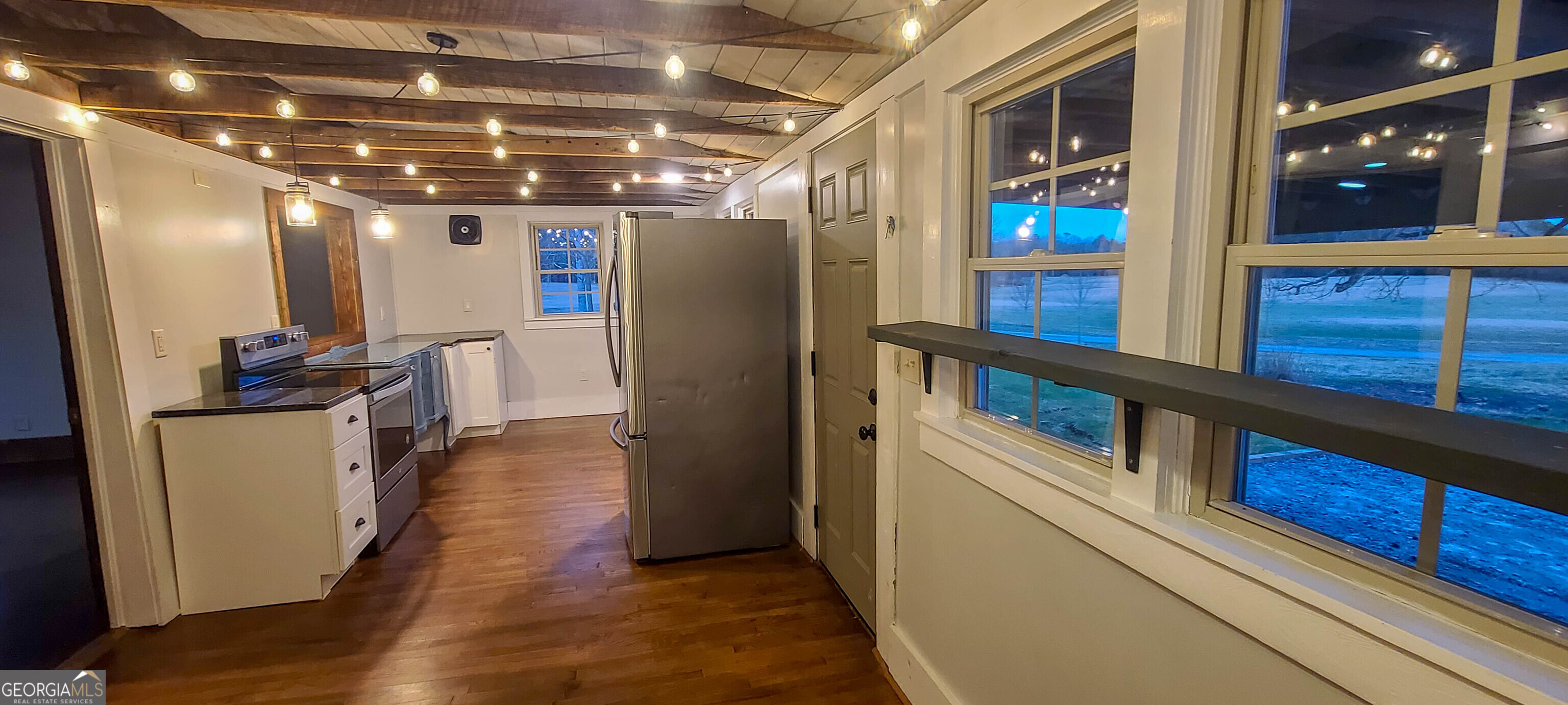 Senoia, Georgia 30276, United States, 3 Bedrooms Bedrooms, ,2 BathroomsBathrooms,Residential,Active,76908