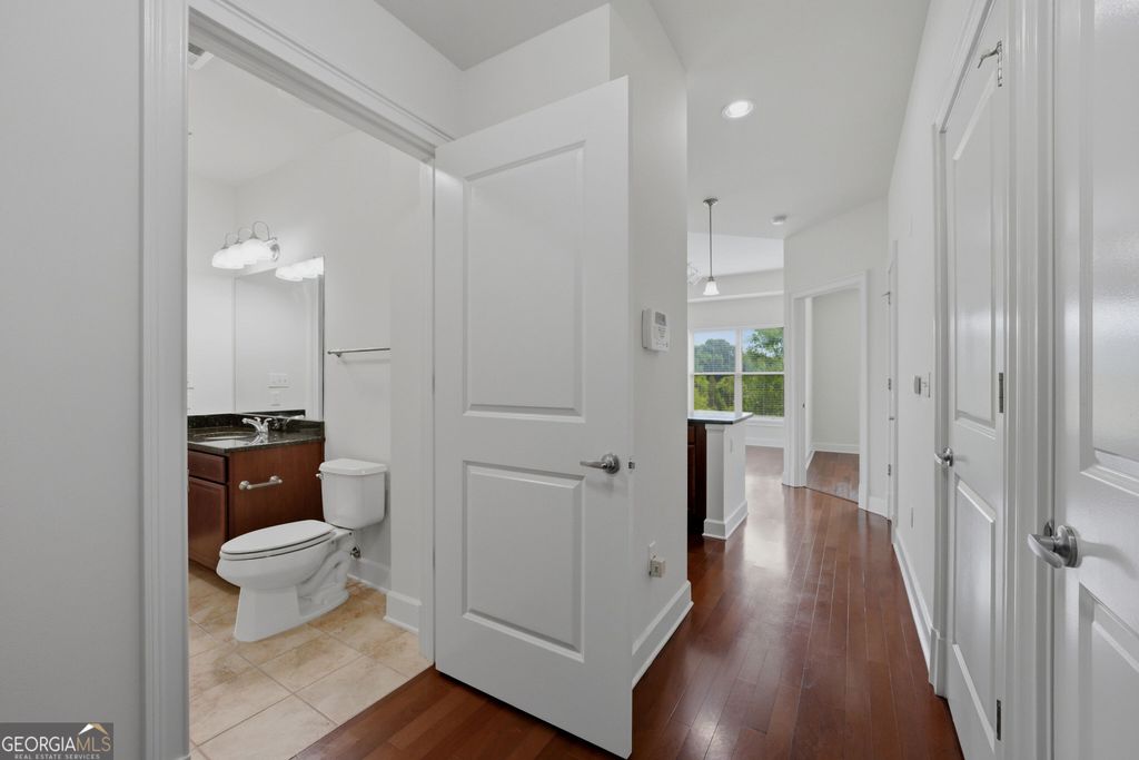 Photo of 200 River Vista Drive #703, Sandy Springs, GA 30339 (MLS # 10770000)