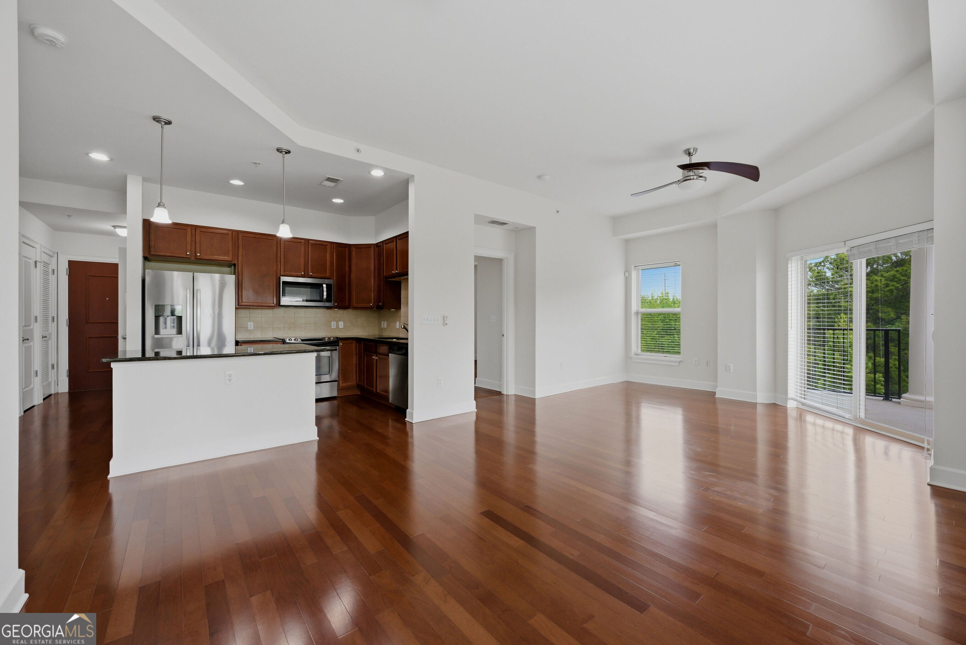 200 River Vista DR 703