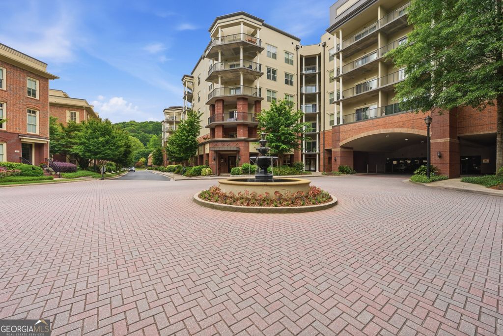 Photo of 200 River Vista Drive #703, Sandy Springs, GA 30339 (MLS # 10770000)