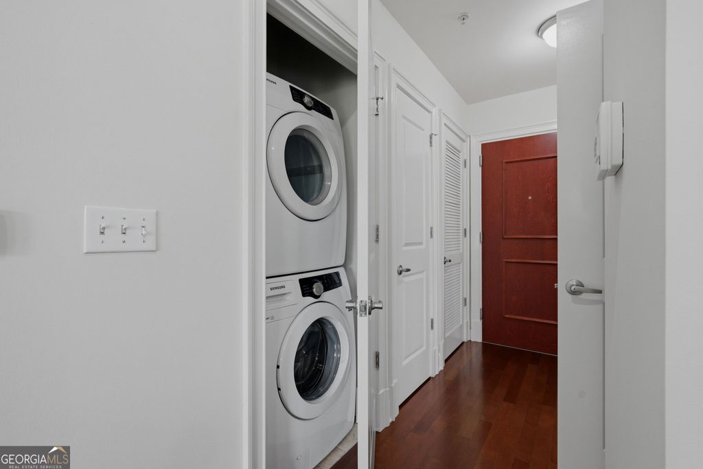 Photo of 200 River Vista Drive #703, Sandy Springs, GA 30339 (MLS # 10770000)