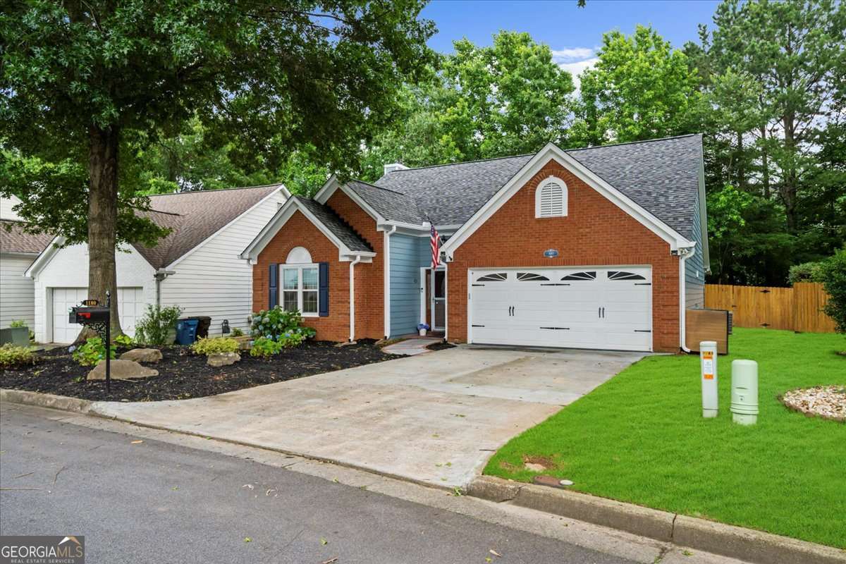 1180 Arborhill LN