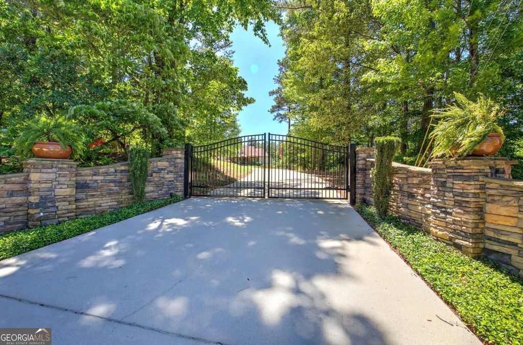 Photo of 6681 Tyree Road, Winston, GA 30187 (MLS # 10766034)
