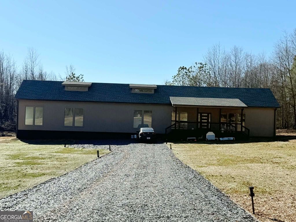 Photo of 2657 Brickyard Road NW, Dewy Rose, GA 30634 (MLS # 10663545)